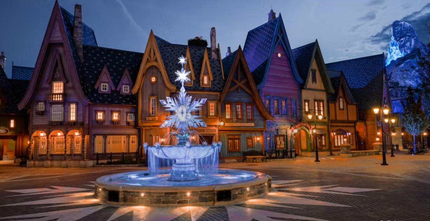 Ice fountain in the square of Ford of Frozen in Disneyland Paris