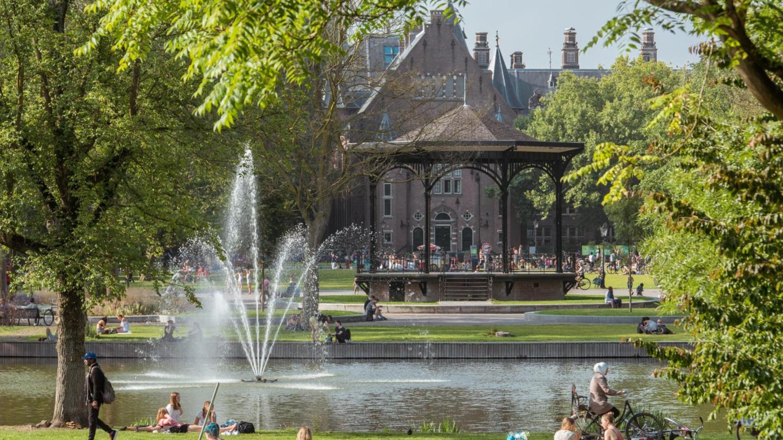 Musiekkoepel Oosterpark Amsterdam.jpg